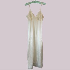 White slip dress 1960s size medium
